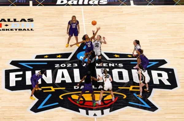 LSU defeats Iowa to win its first NCAA Women's Basketball Championship